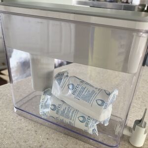 Brita Clear Water Filter Dispenser with White Filters